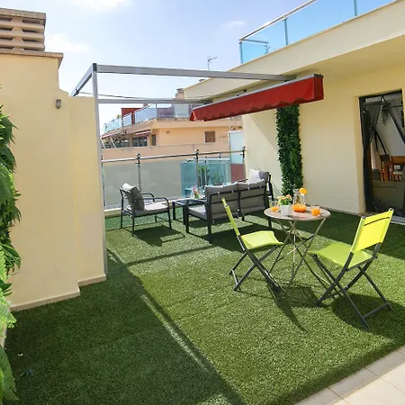 Lejlighed Atico Borumbot 2-2-3-14 *