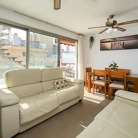 Atico Borumbot 2-2-3-14 Lejlighed