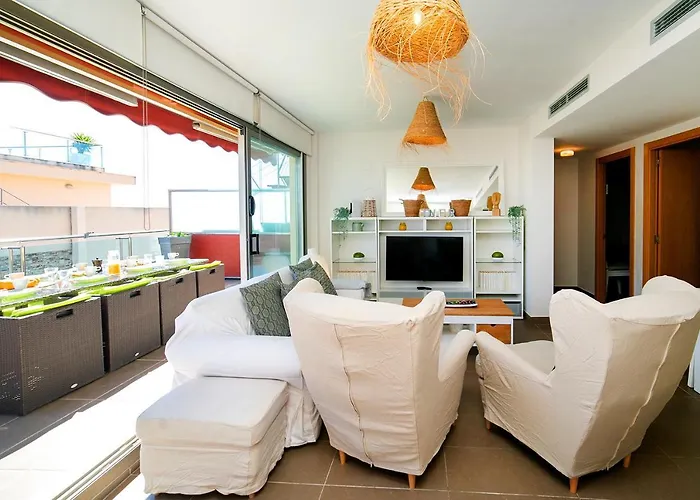 Atico Borumbot 2-2-3-14 * Calpe